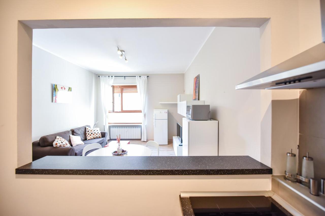 Top Living Apartments - Appartamenti Saluzzo Турин Экстерьер фото